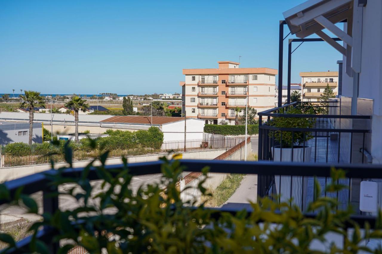 Maison Lion Margherita Di Savoia Luaran gambar
